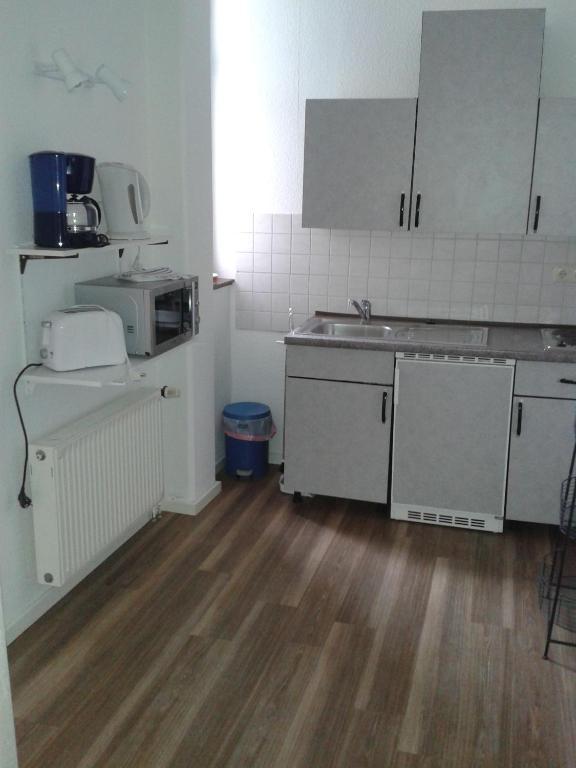 Two-Bedroom Apartment,27920510:JPEG